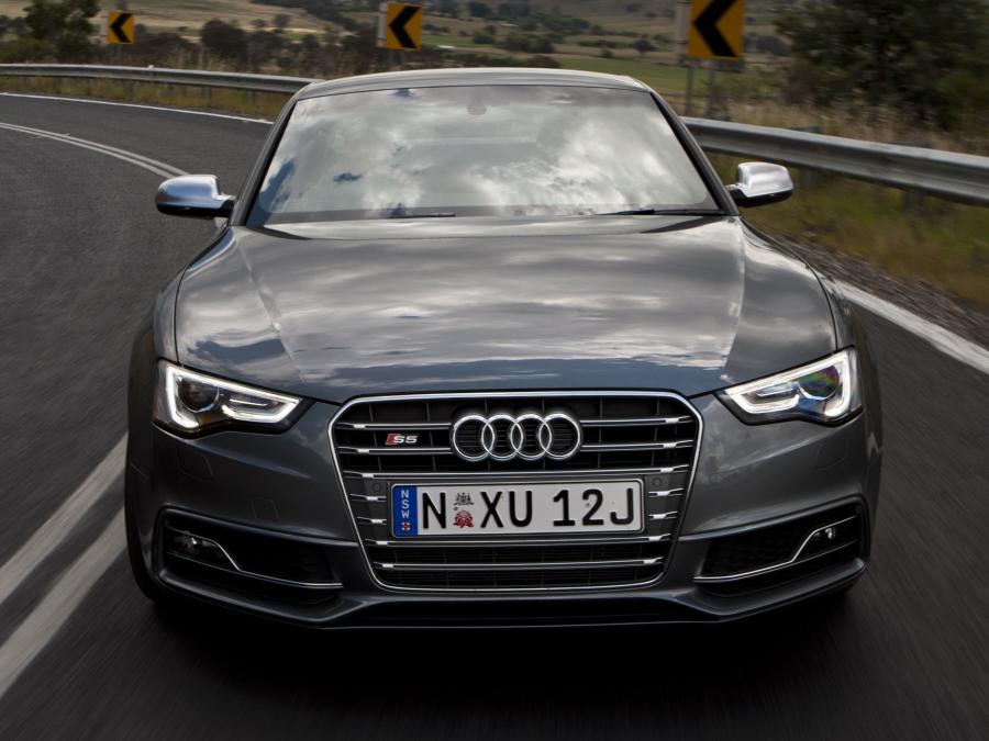  Audi S5 Coupe 2012 года  (AU) (фото 4 из 14)